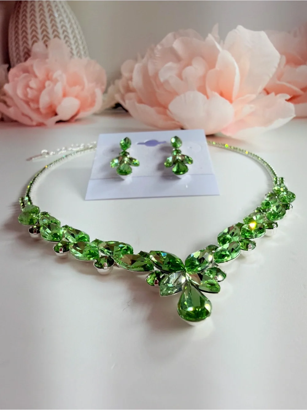 Green Crystal Teardrop Necklace and Earring Set